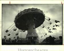 1985 Press Photo Wave Swinger Ride at Texas State Fair in Dallas, Texas picture