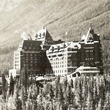 Antique 1910s Fairmont Banff Springs Hotel Alberta Stereoview Photo Card V2646 picture