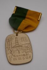 Vintage 1741-1941 200th Anniversary Celebration Emmaus Pa Gold Tone Medal Emaus picture