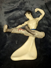 BRUCE LEE RESIN 1970 HAND PAINTED & SIGNED KARATE FIGURE SCULPTURE picture