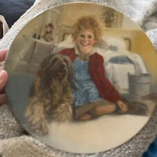 Little Orphan Annie and Sandy Collector Plate First Issue Edwin M Knowles 1982 picture