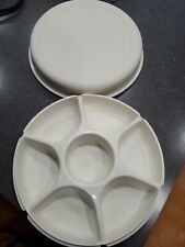 Tupperware Vegetable Dip Snack Serving Tray & Lid Beige Almond Excellent Cond. picture