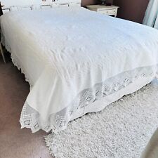 Vtg white cotton heavy bedspread w lace cottage core farmhouse 87