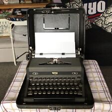 VINTAGE ROYAL QUIET DE LUXE MANUAL TYPEWRITER BLACK GRAY W/ CASE WORKS picture