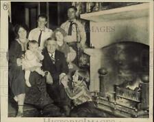 1926 Press Photo John Langley and family at Christmas celebration in Kentucky picture