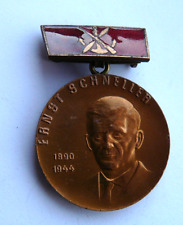 East German DDR GDR Ernst Schneller Medal (469) picture
