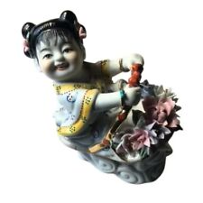 🎎🌸 Enchanting Ceramic Asian Figurine Of A Girl With Flowers 🌵🐝 picture
