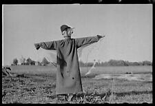 Scarecrow,North Carolina,NC,Farm Life,April 1938,John Vachon,FSA,Rural picture