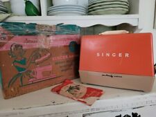Vtg 1961 Singer SewHandy Child's Electric Sewing Machine Model 50 D W/Box, Works picture