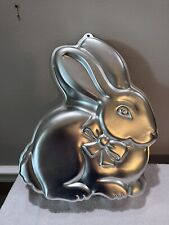 Vintage 1986 Wilton Easter Bunny Rabbit Cake Pan picture