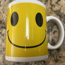 Nice Vintage Yellow Happy Face 1997 Graphic Retro Coffee Mug PBC picture