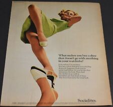 1969 Print Ad Sexy Heels Fashion Lady Long Legs Blonde Socialites Green Dress ar picture