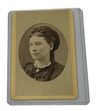 Antique Cabinet Card Photo 1880  Photograph In Card Case Woman Gentlewoman Rare picture