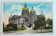 Iowa State Capitol Building Des Moines IA Unposted Souvenir Postcard Vintage picture