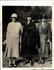 1933 Press Photo Mrs. Calvin Coolidge & women - pix36953 picture