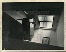 1970 Press Photo Interior of Dudley Park Apartments unit in Albany, New York picture