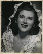 1945 Press Photo Panna Geuia, Opera Starlet picture
