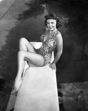 DONNA REED 8x10 Photo picture