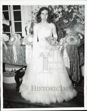 1941 Press Photo Debut Of Daughter Of Former Ambassador To France Anne Bullitt picture
