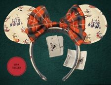 Disney Parks Walt’s Lodge Christmas Minnie Mouse Ears PERFECT CASTLE PLACEMENT picture