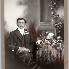 c1900s West Union, IA Handsome Young Man Cabinet Card Boy Flower Mural Iowa B15 picture