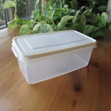 Rubbermaid Servin Saver Rectangle Loaf Food Storage Container #12 60 oz Almond picture