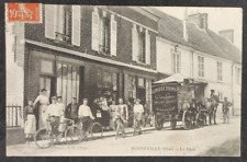 CPA 60 Oise - MONNEVILLE La Place - Amelot-Basset clothing - grocery store picture