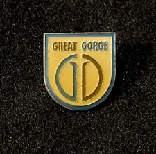 GREAT GORGE (Lost Name) now MOUNTAIN CREEK Skiing Ski Pin NEW JERSEY Souvenir picture