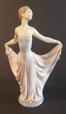 Lladro Dancer CLASSIC BALLERINA #5050  - Perfect condition - 12 inch tall picture