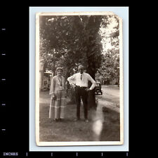 Vintage Photo ELDERLY MAN WOMAN COUPLE IN YARD CLASSIC CAR picture