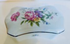 Vintage Hollohaza Hungary Porcelain Trinket /Dresser Box Beautiful Floral design picture