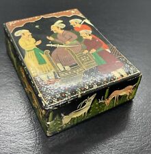 Beautiful BOX Round Lacquered Handmade VINTAGE Kashmir Sultans 3-5/8”x2-3/4” picture