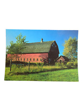 Vintage Minnesota Large Red Barn Postcard 58-0 NMN Photo by Walt Huss Unposted picture