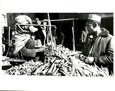 LG898 1980 Original Photo MAN WEIGHING CARROTS Kabul Afghanistan Marketplace picture