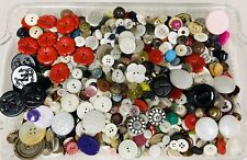 2.5 Pounds Mixed Lot of Vintage & Modern Used Sewing and Craft Buttons picture