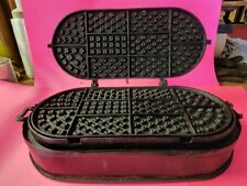 RARE - Vintage PRE-GRISWOLD No. 9 OVAL WAFFLE IRON, with Rare High Base 925,926 picture