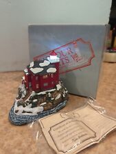 Harbour Lights - Christmas 2005 - Marquette, Michigan Lighthouse #720 w/COA,Box picture