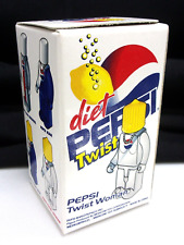 Pepsi Twist Woman - Vintage 2003 KUBRICK - Medicom Toy - Japan - Sealed picture