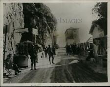 1927 Press Photo French Gendarmes on duty on the Franco-Italian frontier picture