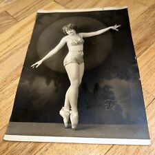 1920's / 30's Photo SHOWGIRL / DANCER from THEATRICAL STUDIO 359 N Clark CHICAGO picture