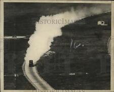 1925 Press Photo Showing Smoke Screen of William Plummer & George K. Kelly Car picture