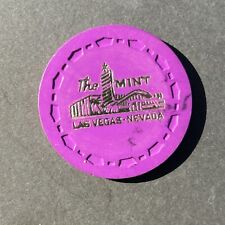 $.50 CASINO CHIP -THE MINT LAS VEGAS NV 1973 SCROWN OBS CLOSED 1989 picture