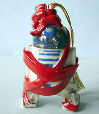Lenox R2-D2 Star Wars Droid Ornament Wrapped in Red Bow & Ribbons 894191 New picture