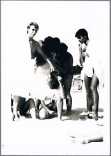 1990s Affectionate Men Trunks Bulge Pretty Women Bikini Beach Gay int Vint Photo picture