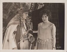 HOLLYWOOD Rudolph Valentino GAY INTEREST HANDSOME PORTRAIT 1930s ORIG Photo C32 picture