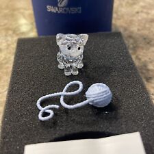 Swarovski Crystal Kitten With Blue Ball Of Yarn In Box. picture