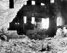 Marine tosses grenade at sniper in Okinawa ruins 8x10 WWII WW2 Photo 871a picture