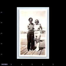 Vintage Photo AFFECTIONATE WOMEN STANDING ON BOARDWALK PIER picture