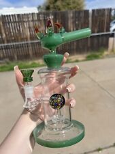 Custom Unique Water Glass Smoking Tobacco Bong picture
