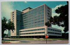 Postcard KS Kansas Topeka State Office Building UNP B2 picture